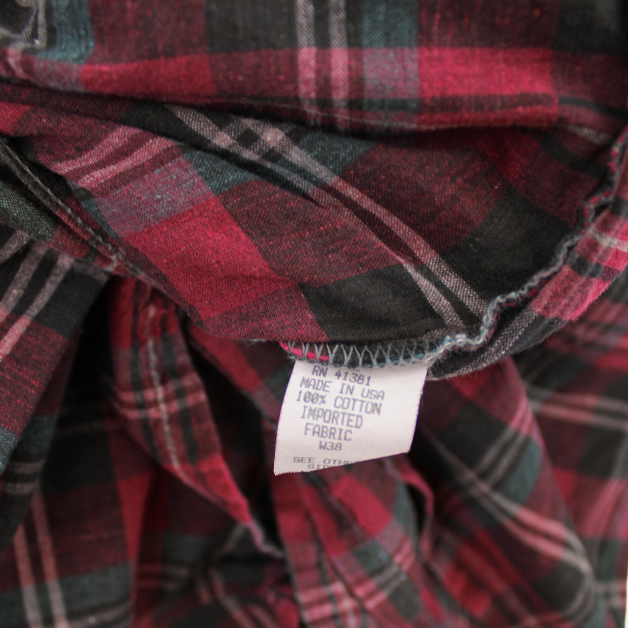 VINTAGE RALPH LAUREN SHORTS - 38"