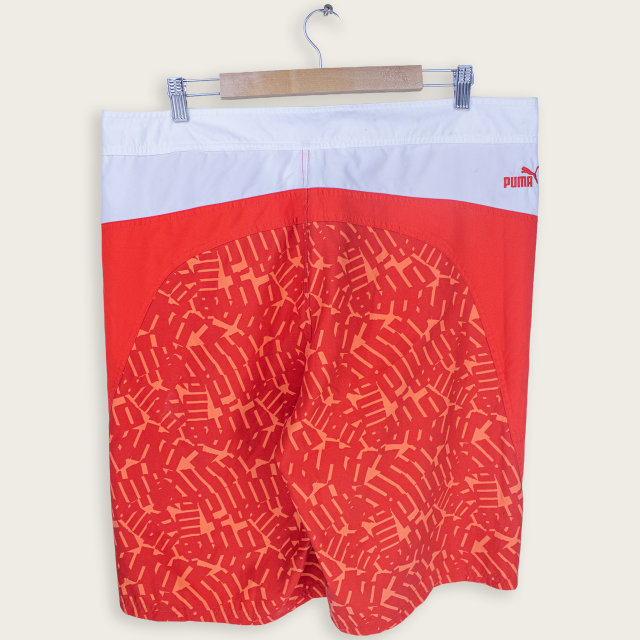 VINTAGE PUMA BOARD SHORTS - 38"