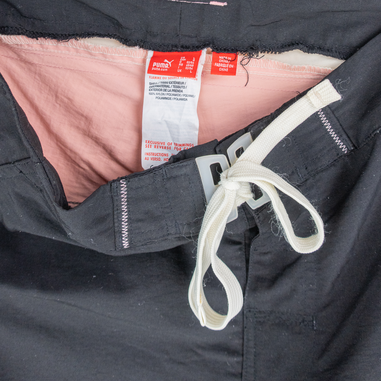 00's PUMA BOARD SHORTS - L