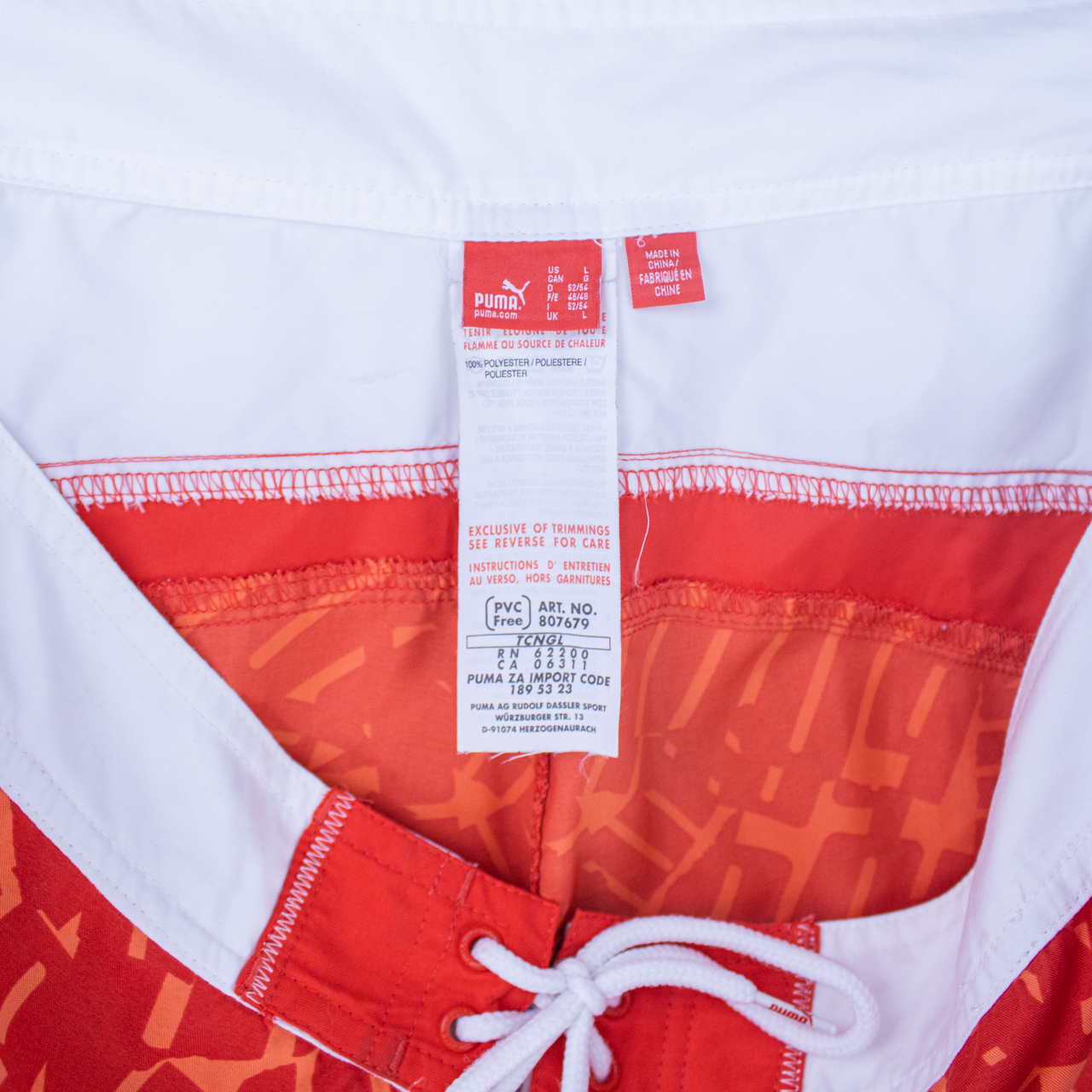 VINTAGE PUMA BOARD SHORTS - 38"