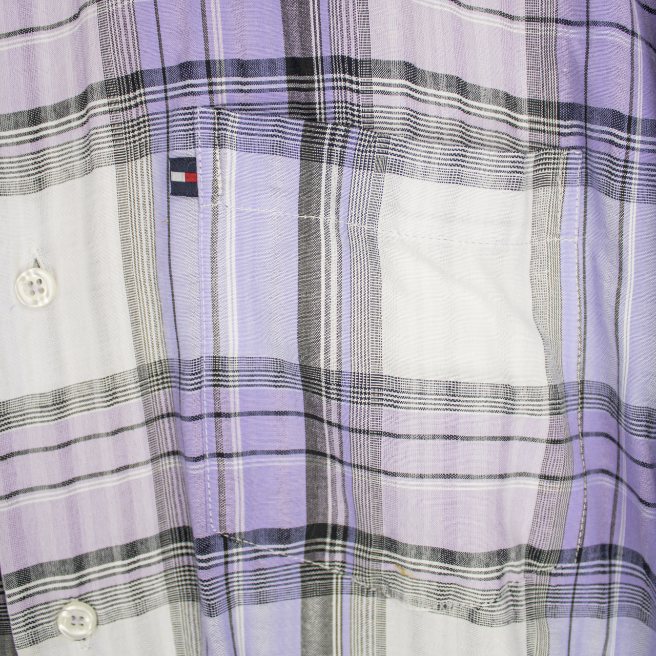 VINTAGE TOMMY HILFIGER BUTTON-UP SHIRT - L