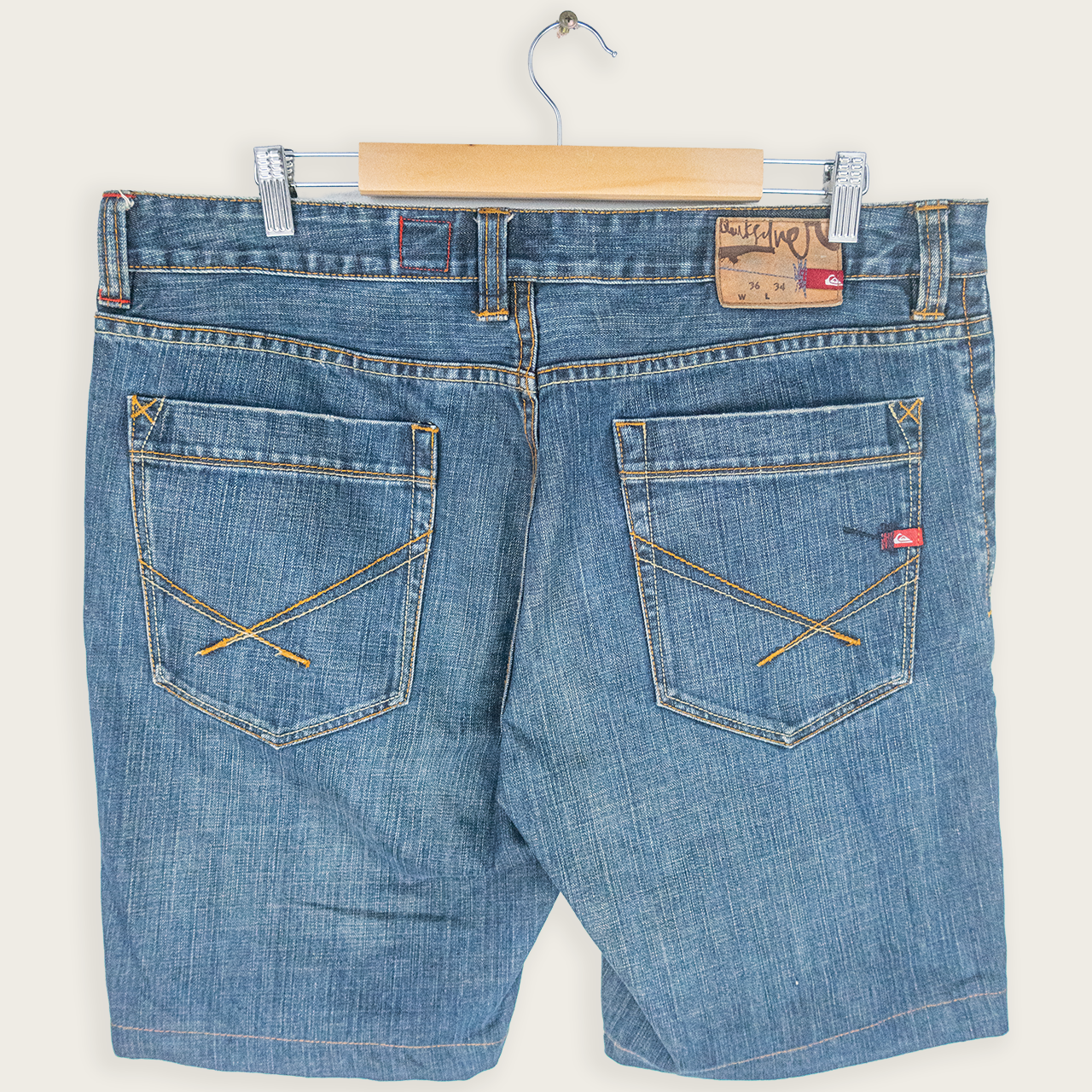 00's QUIKSILVER DENIM SHORTS - 36"