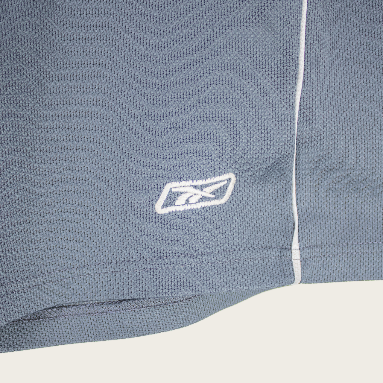 VINTAGE REEBOK TRACK SHORTS - 38"