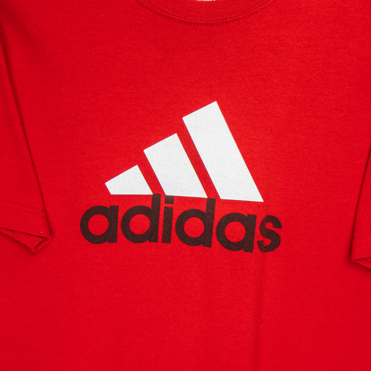 Adidas T-Shirt - S/M