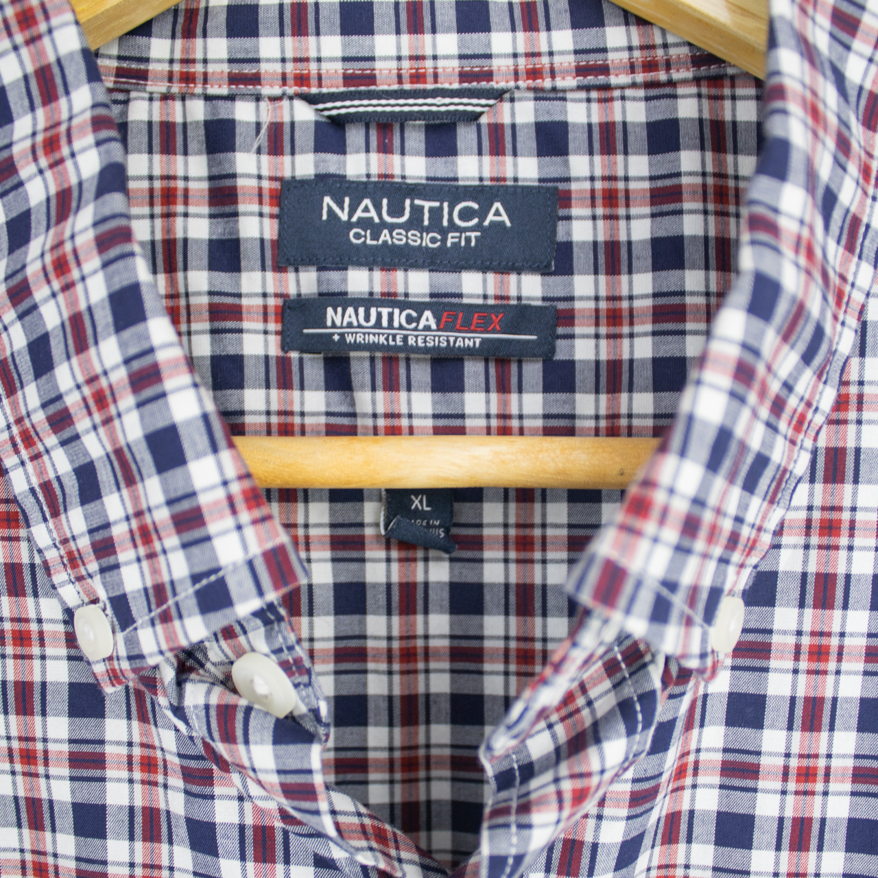 VINTAGE LONG-SLEEVE NAUTICA BUTTON-UP SHIRT - XL