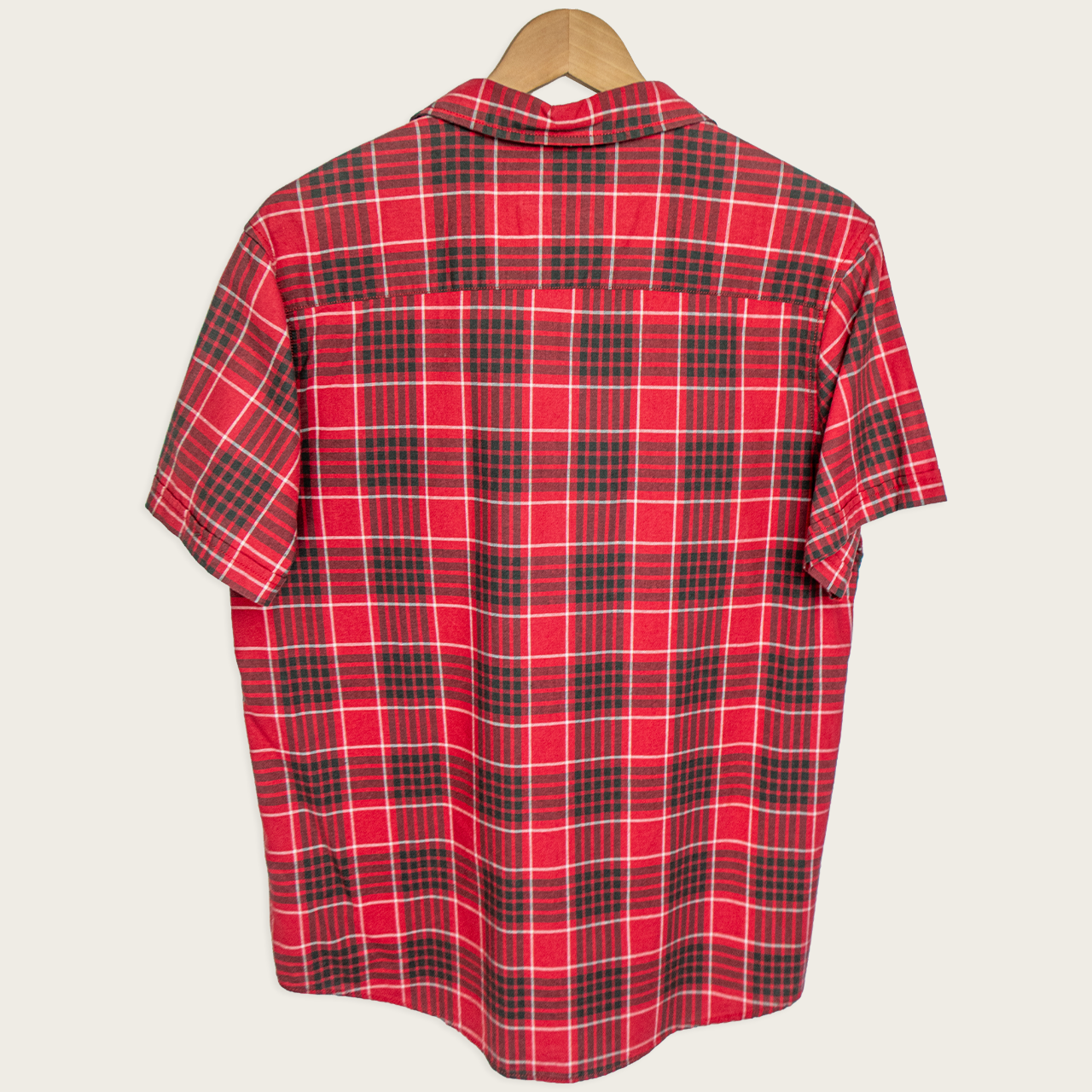 Piping Hot Button-Up Shirt - M/L