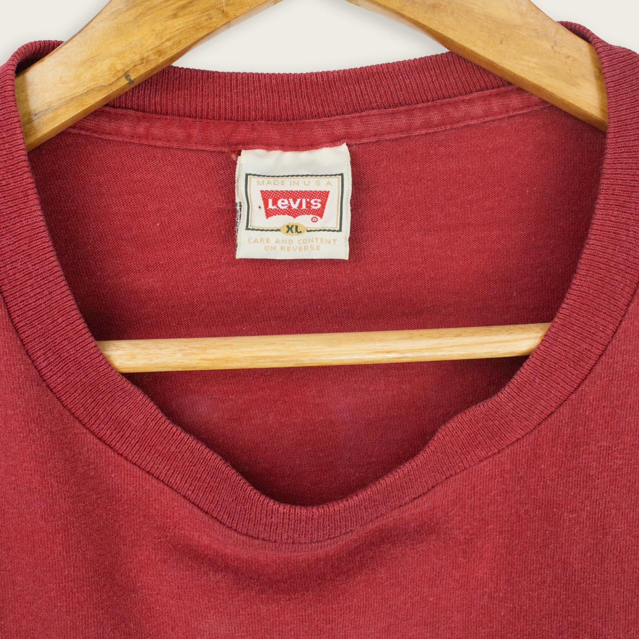 VINTAGE LEVI'S T-SHIRT - XL