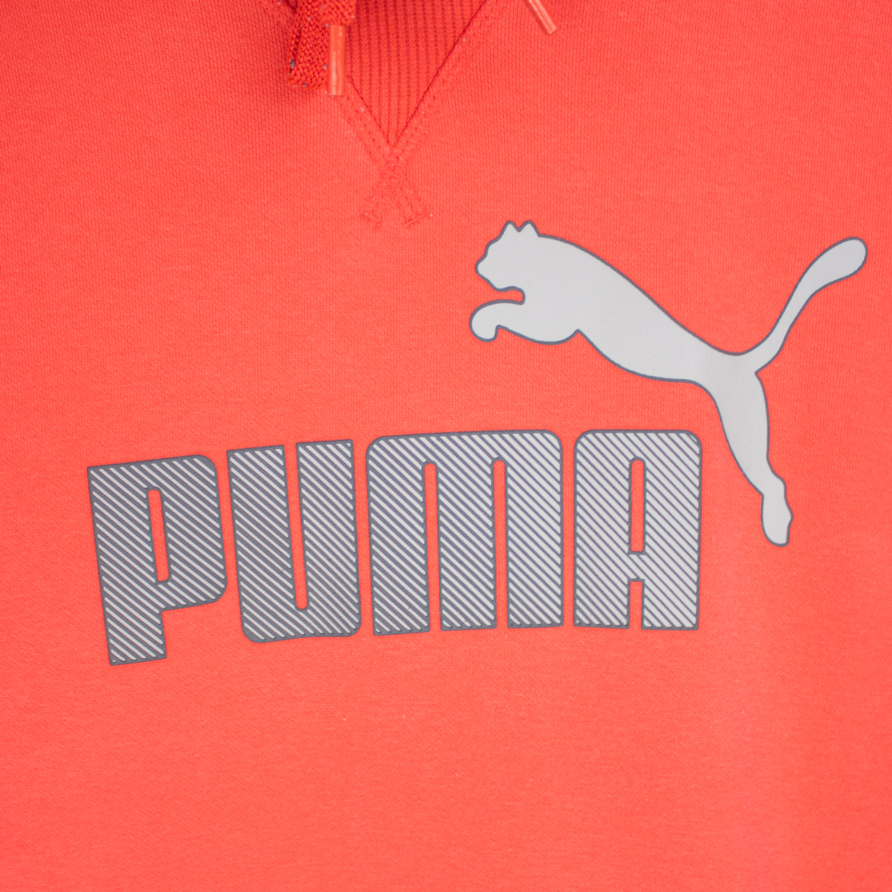Puma Hoodie - M