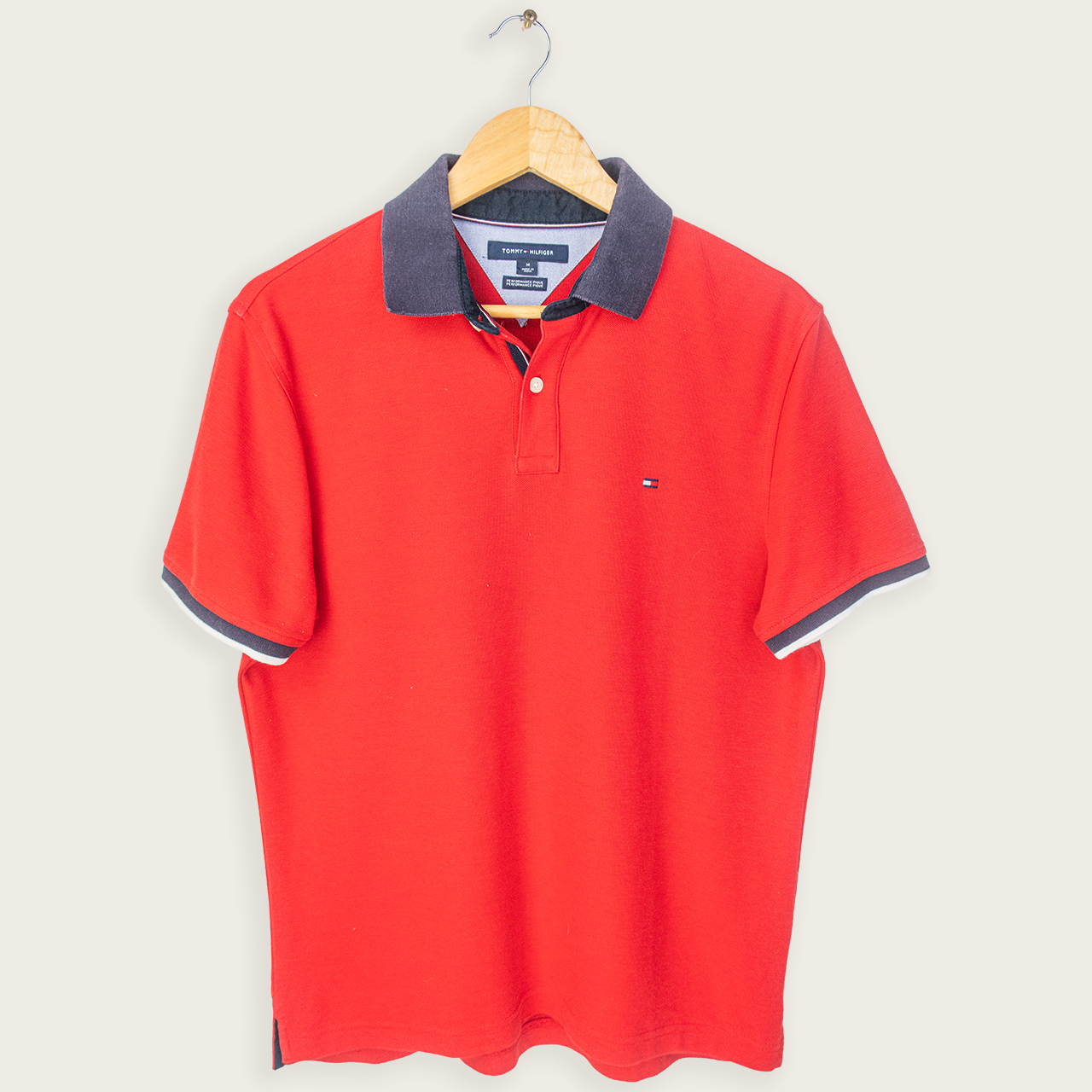 TOMMY HILFIGER POLO SHIRT - M