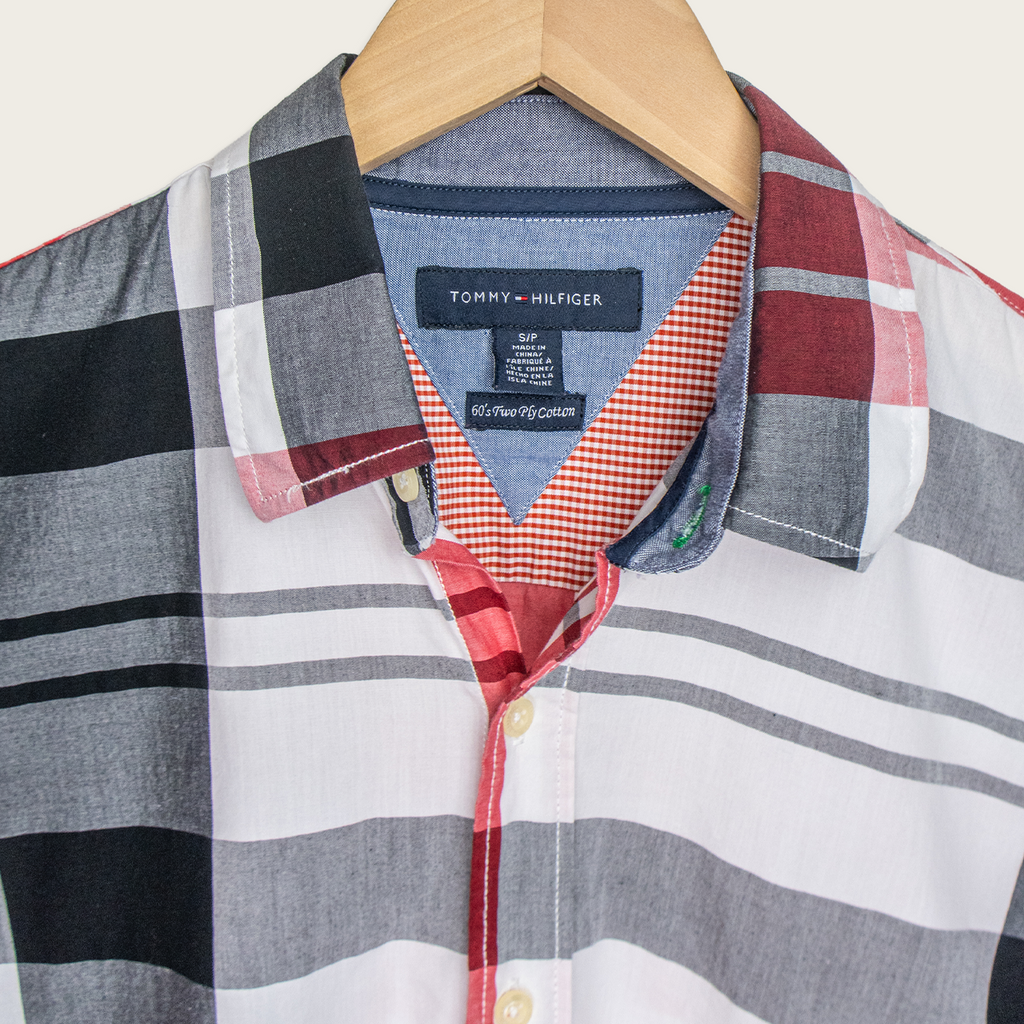 00's Tommy Hilfiger Button-Up Shirt - S