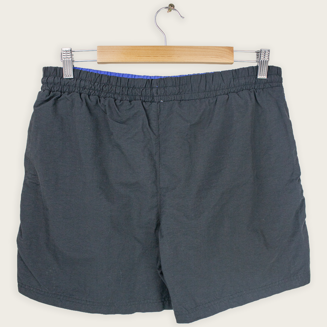 VINTAGE SLAZENGER SHORTS - S