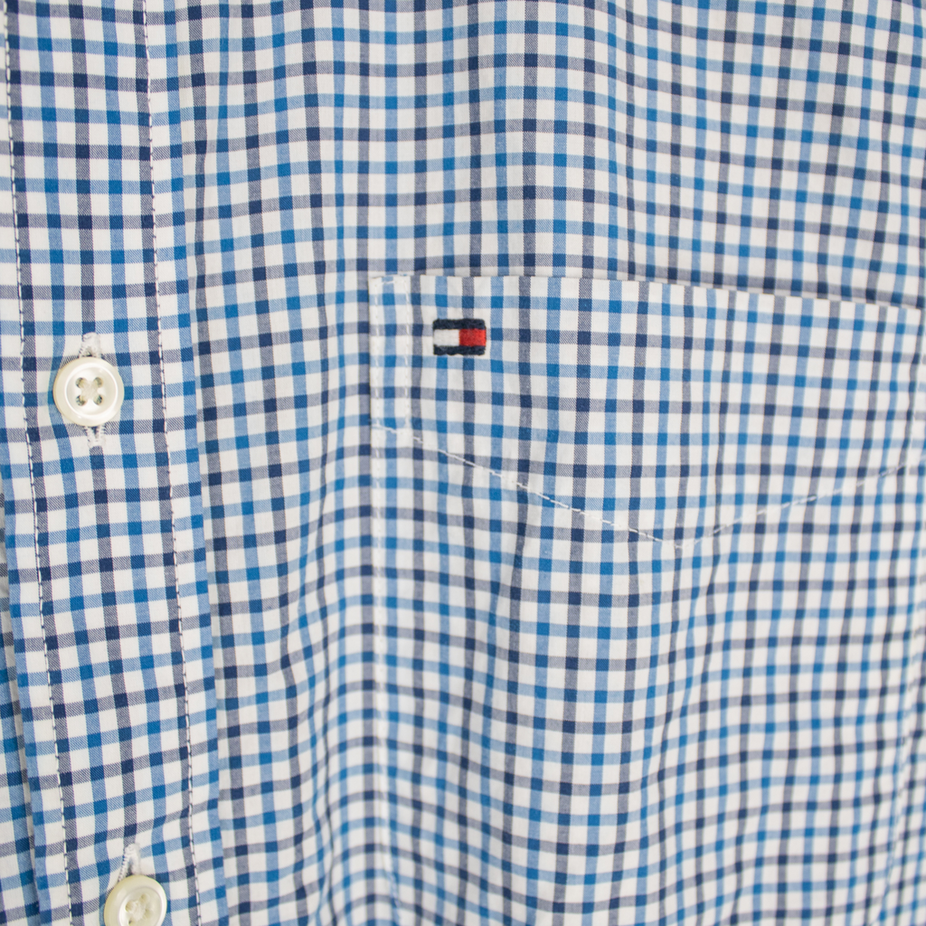 VINTAGE LONG-SLEEVE TOMMY HILFIGER BUTTON-UP SHIRT - S