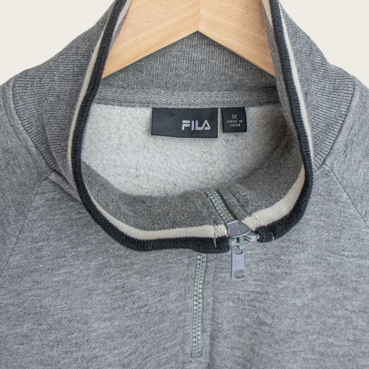 Fila 1/4-Zip Sweatshirt - M/L