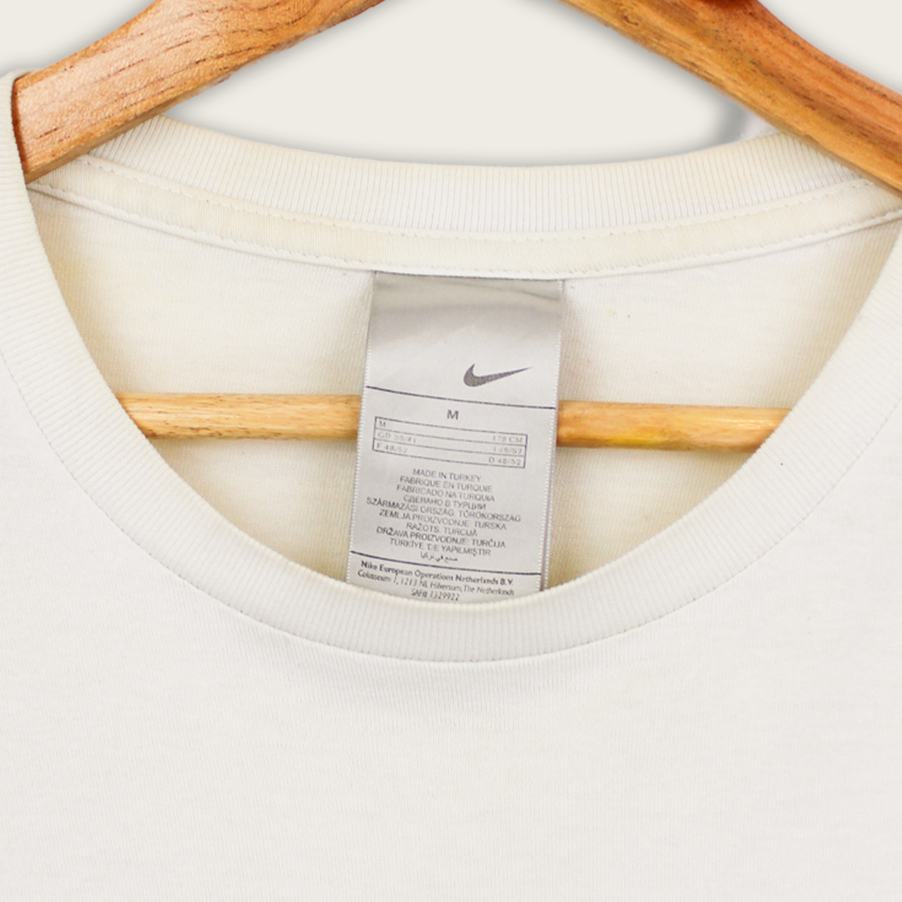 VINTAGE NIKE T-SHIRT – M