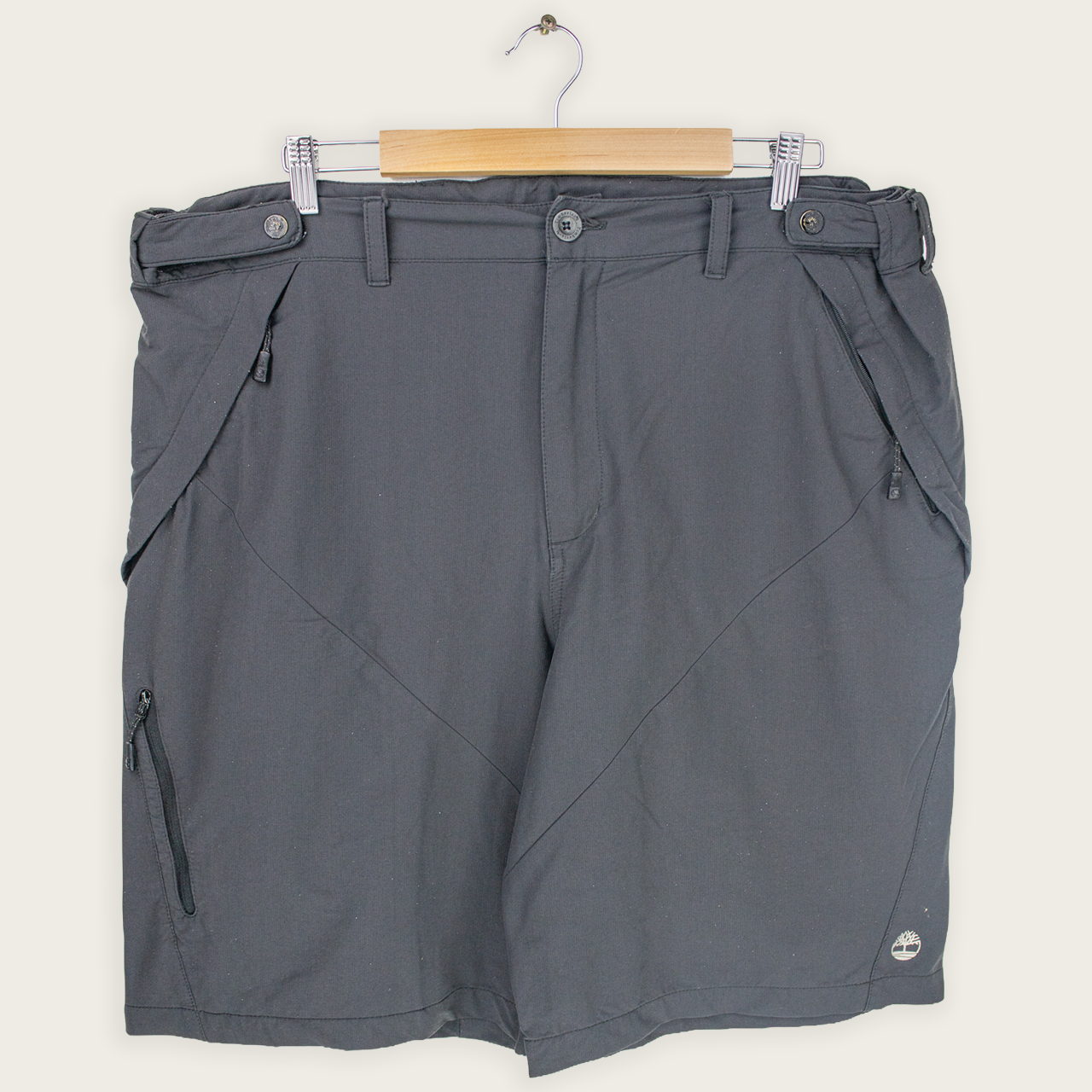 VINTAGE TIMBERLAND SHORTS - 40"