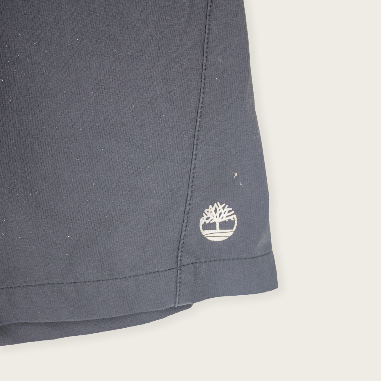 VINTAGE TIMBERLAND SHORTS - 40"