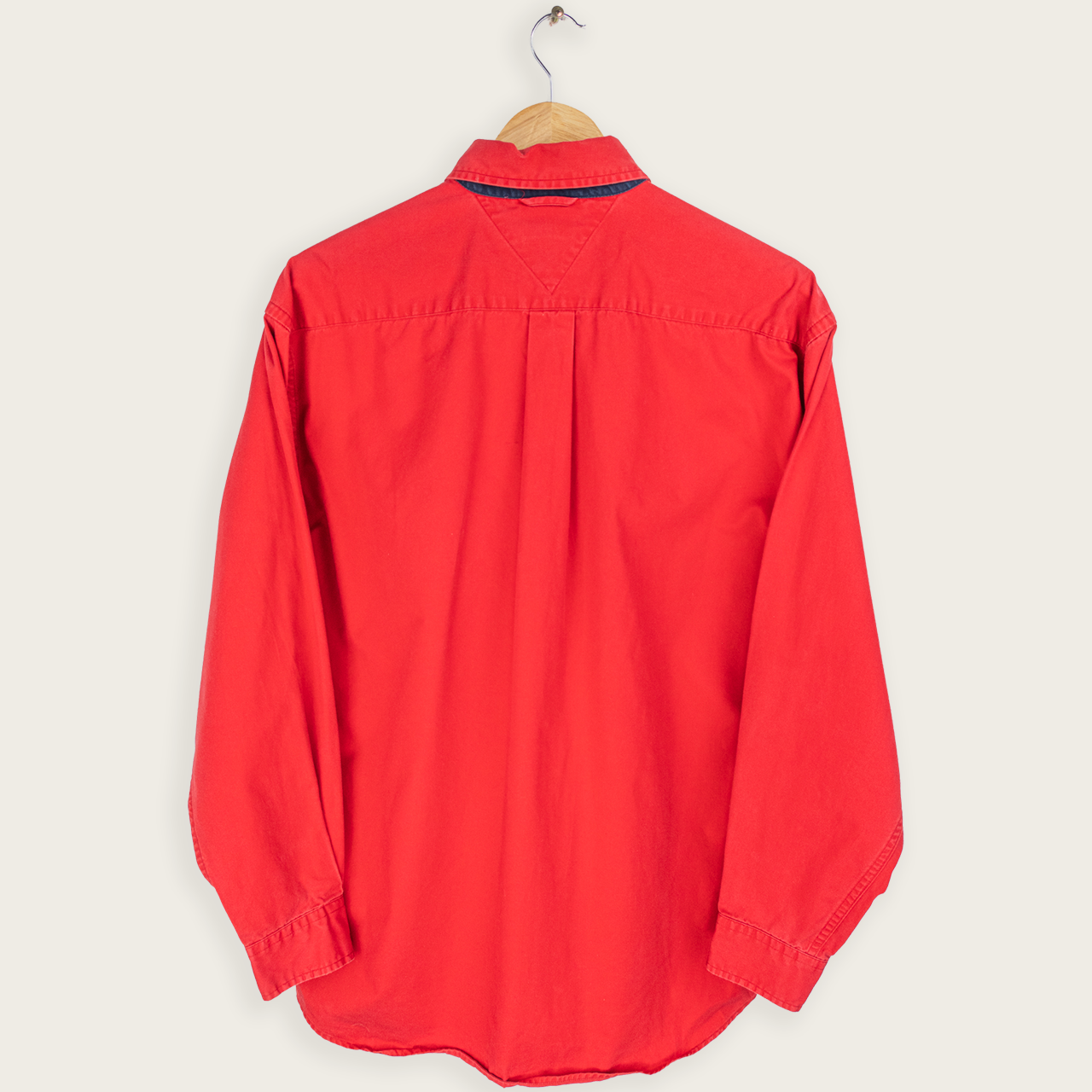 90's TOMMY HILFIGER BUTTON-UP SHIRT - M