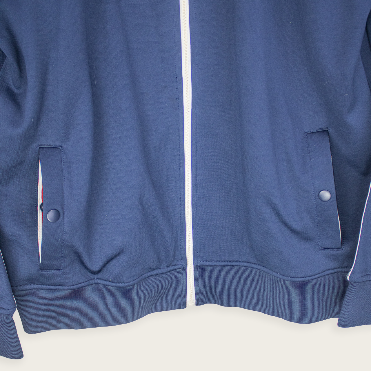 TOMMY HILFIGER JACKET - L