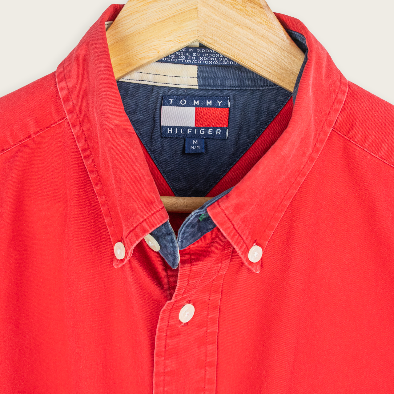 90's TOMMY HILFIGER BUTTON-UP SHIRT - M