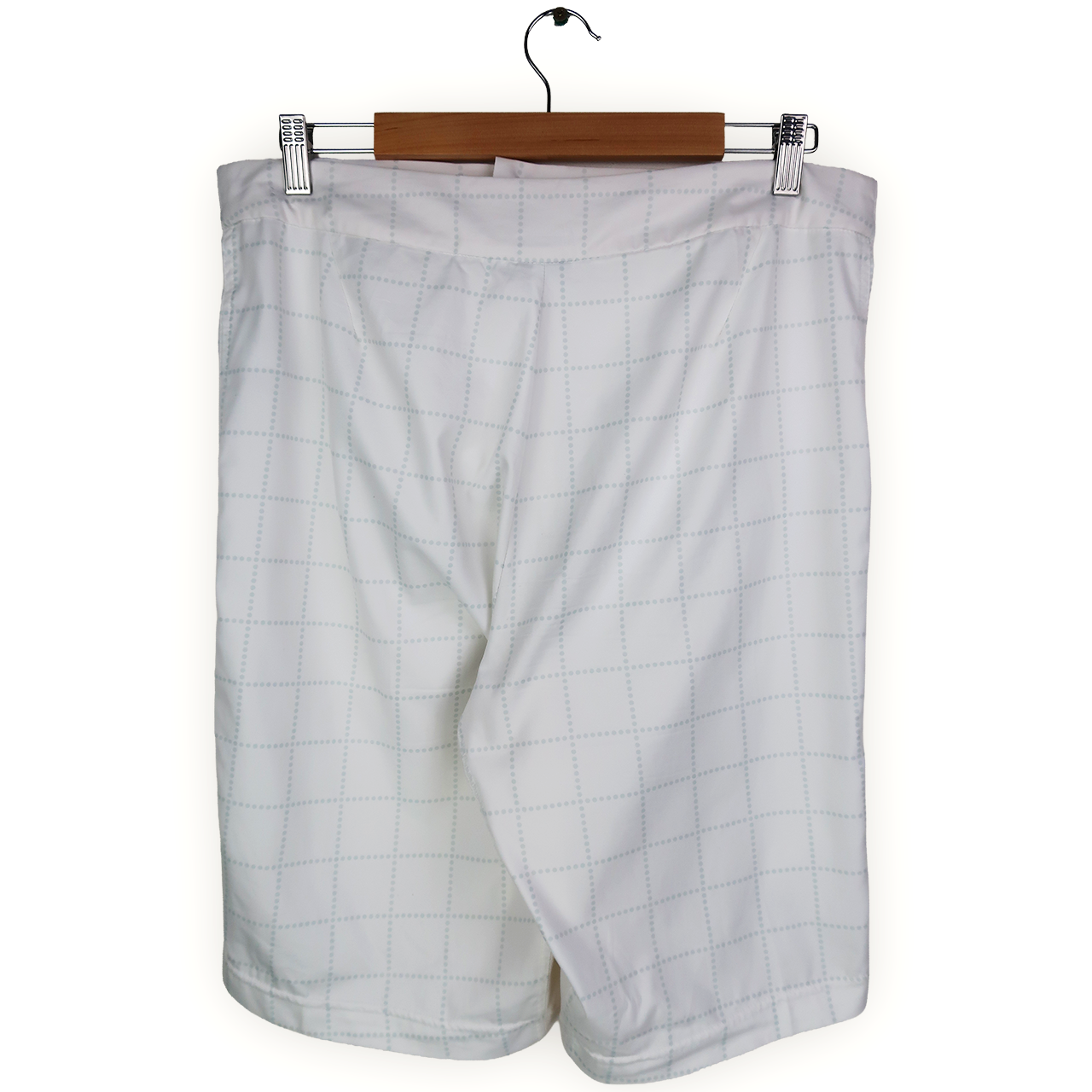 VINTAGE NIKE SHORTS - L