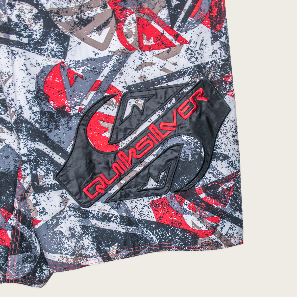 00s Quiksilver Board Shorts - L/XL