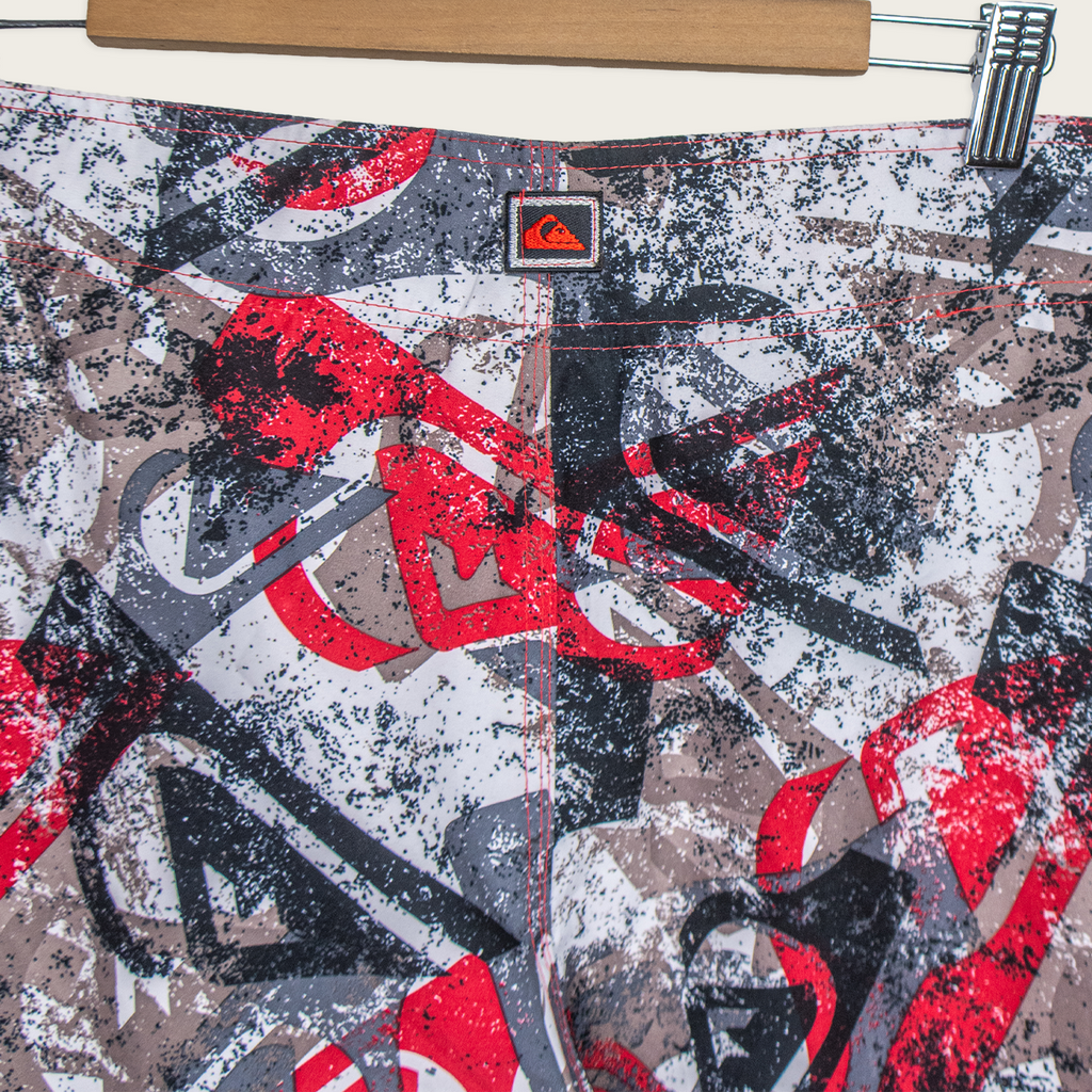 00s Quiksilver Board Shorts - L/XL
