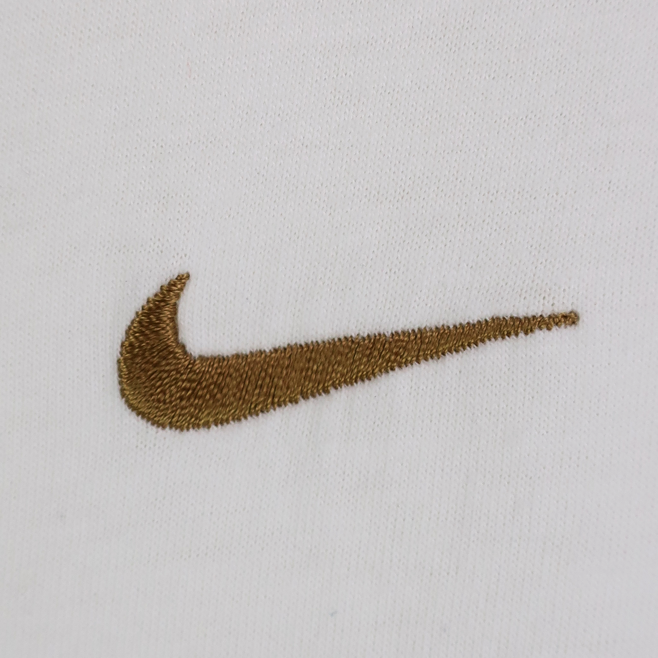 VINTAGE NIKE T-SHIRT - XL