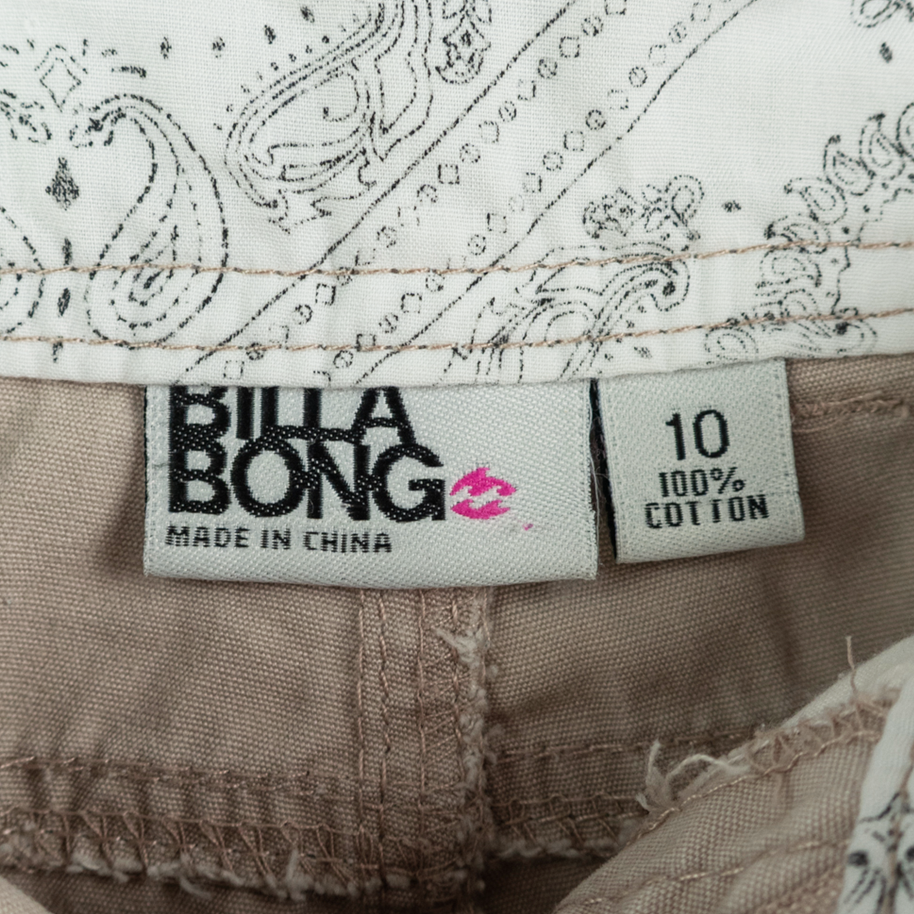 VINTAGE WMNS BILLABONG CARGO SHORTS - 10