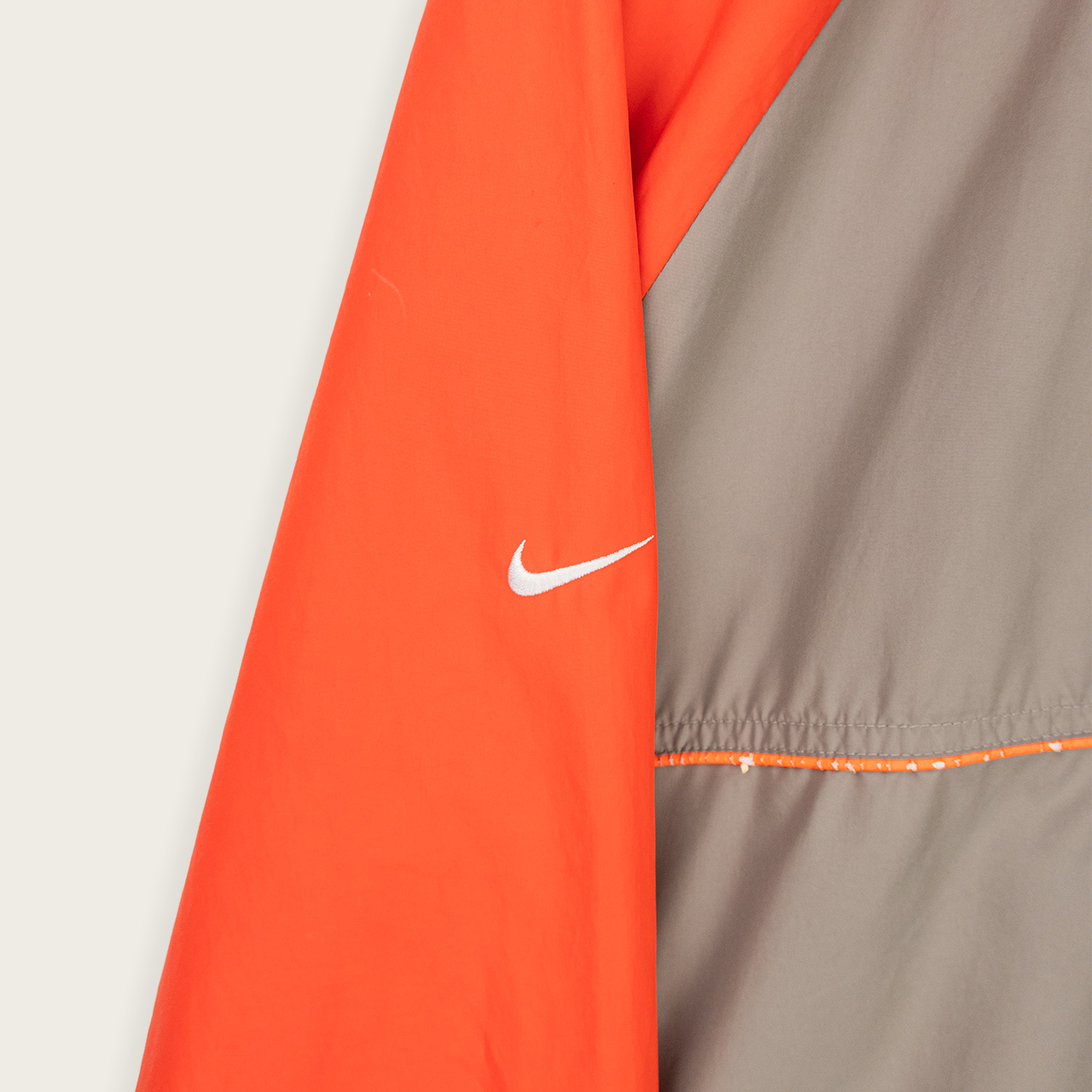 00's WMNS NIKE WINDBREAKER JACKET - L