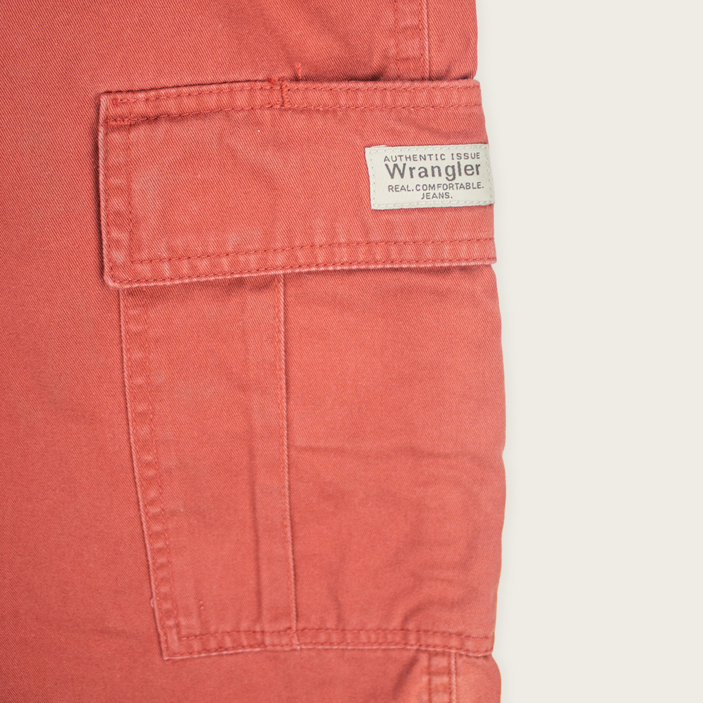 00's Wrangler Cargo Shorts - 40"