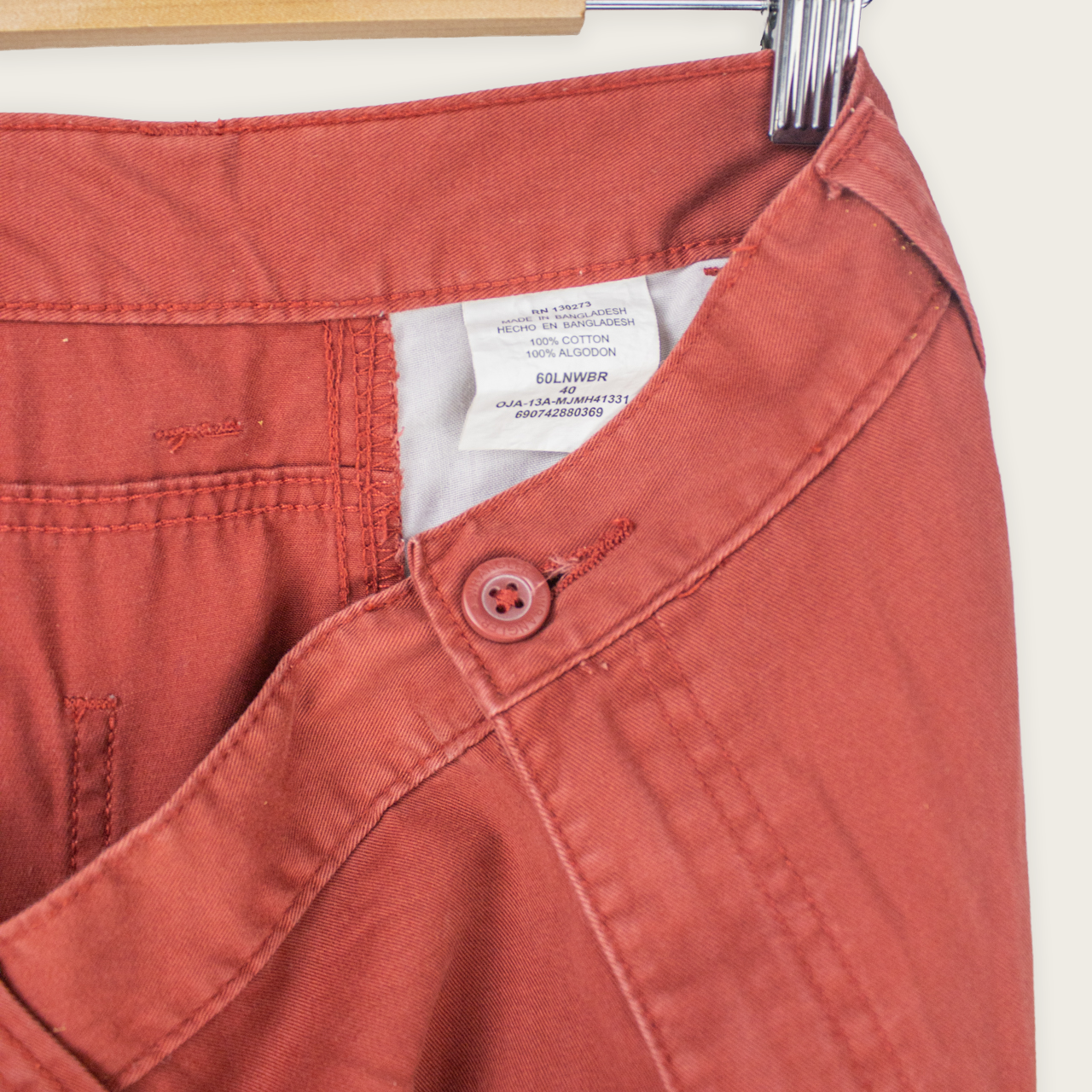 VINTAGE WRANGLER CARGO SHORTS - 40"